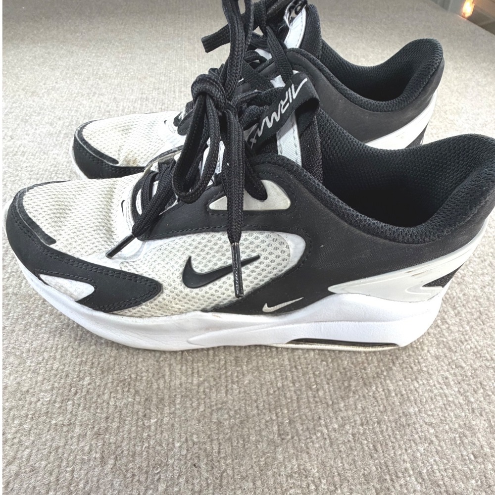 Nike Air Max‎ Excee Womens 8.5 White Black Running Shoes CU4152-101